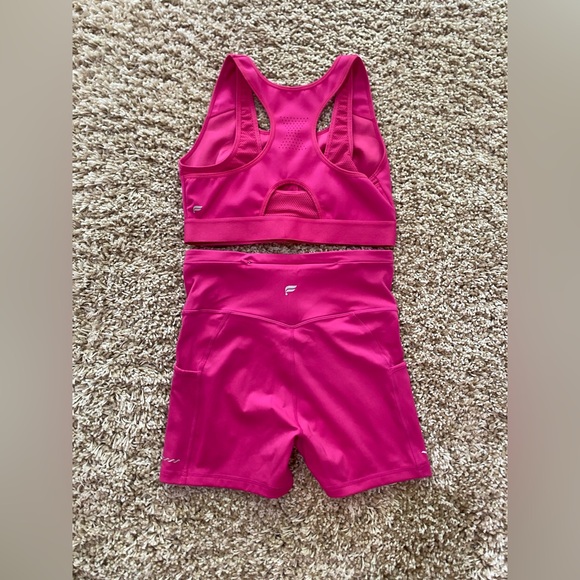 Fabletics Set - Picture 2 of 4